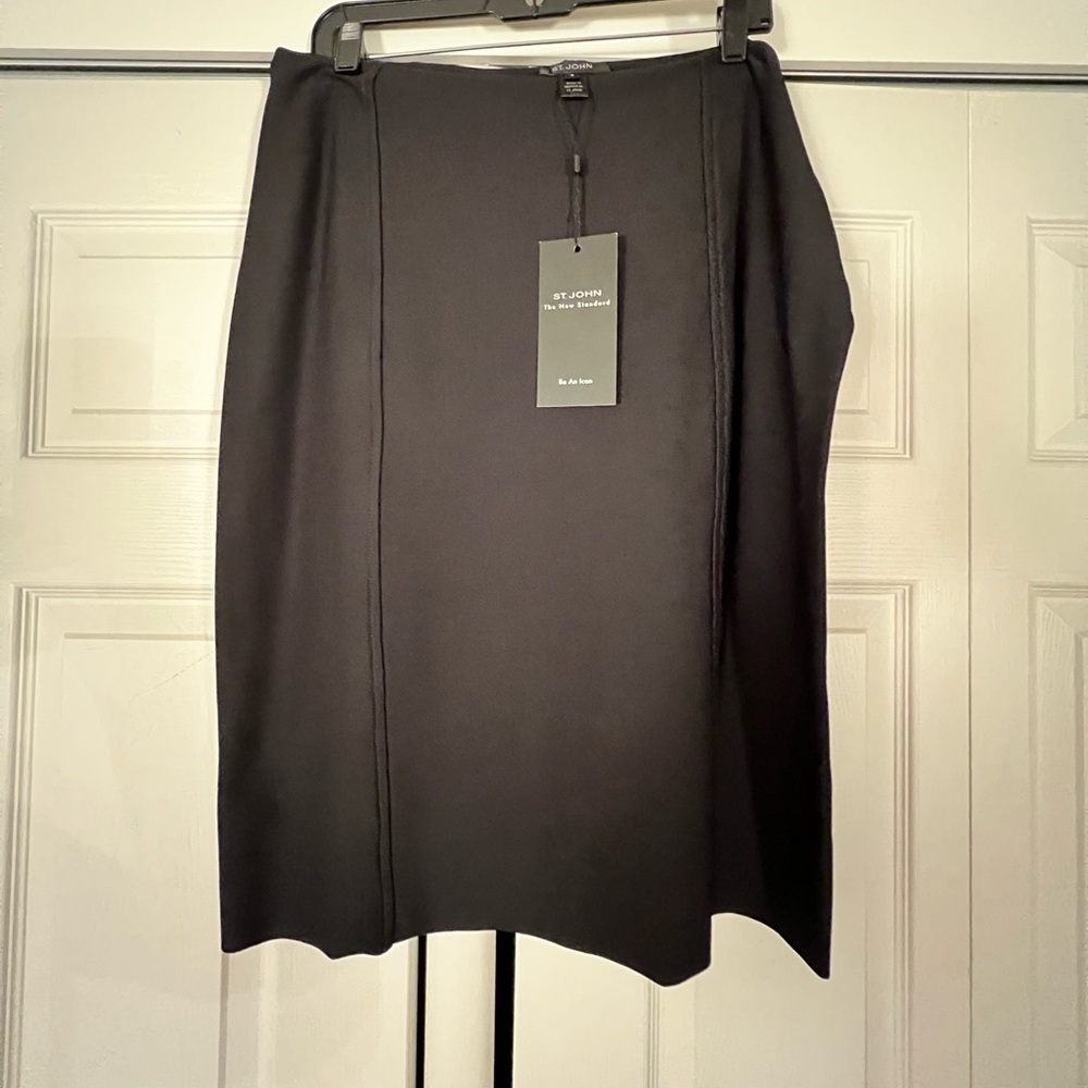 NEW St. John pencil skirt with side zip